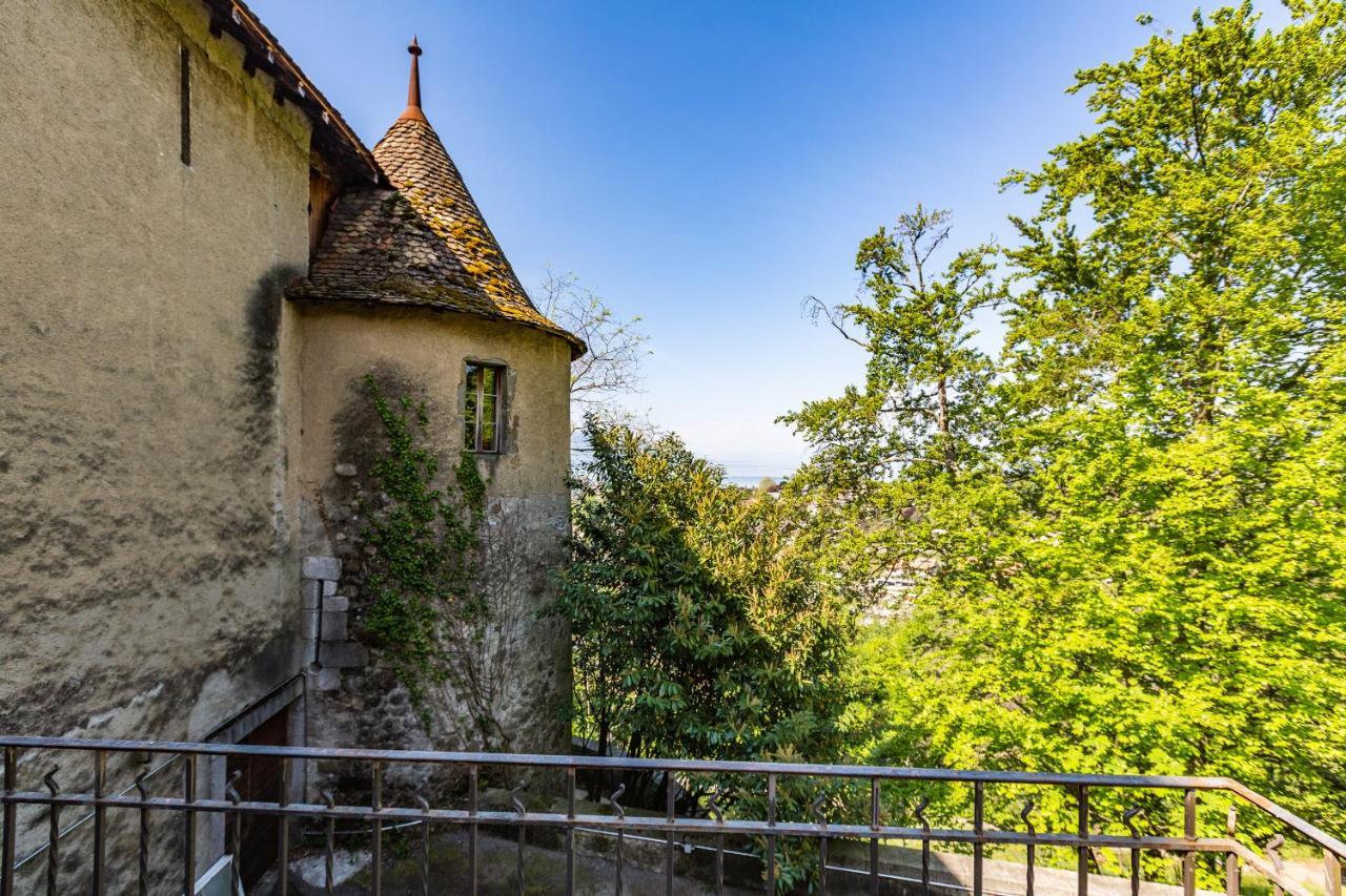 A castle spirit apartment in Château du Châtelard Clarens Extérieur photo
